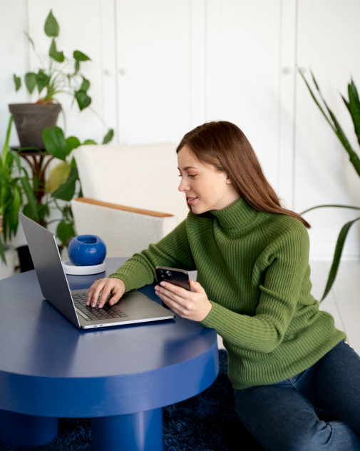 Photo of Wing personal assistant working on tasks for a client.